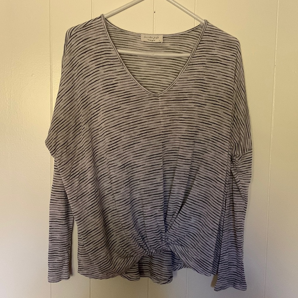 Long sleeve Knot Tee